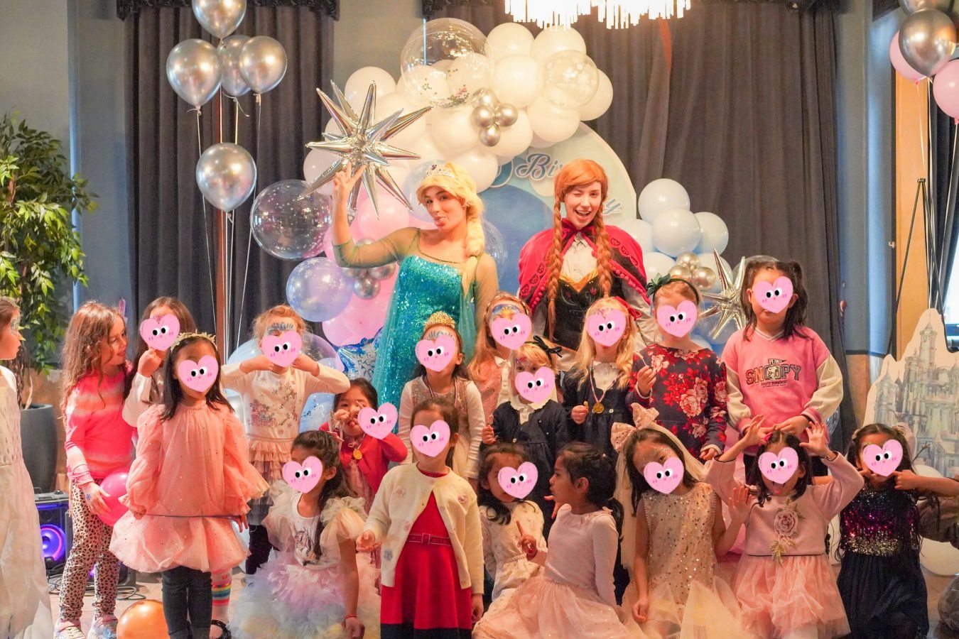 {"ARInfo":{"IsUseAR":false},"Version":"1.0.0","MakeupInfo":{"IsUseMakeup":false},"FaceliftInfo":{"IsChangeEyeLift":false,"IsChangeFacelift":false,"IsChangePostureLift":false,"IsChangeNose":false,"IsChangeFaceChin":false,"IsChangeMouth":false,"IsChangeThinFace":false},"BeautyInfo":{"SwitchMedicatedAcne":false,"IsAIBeauty":false,"IsBrightEyes":false,"IsSharpen":false,"IsOldBeauty":false,"IsReduceBlackEyes":false},"HandlerInfo":{"AppName":2},"FilterInfo":{"IsUseFilter":false}}